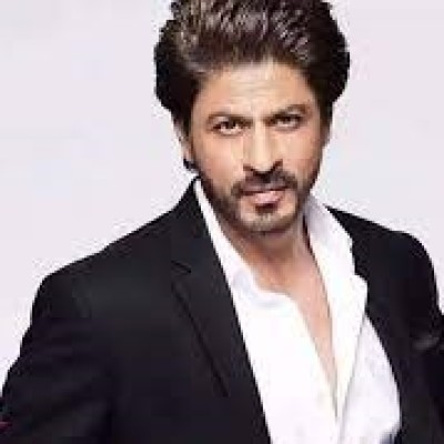 Shah Rukh Khan tops UK's list of top 50 Asian celebrities