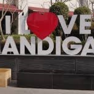 ढाई राज्यपाल और दो मुख्यमंत्रियों वाला अनूठा शहर…!!